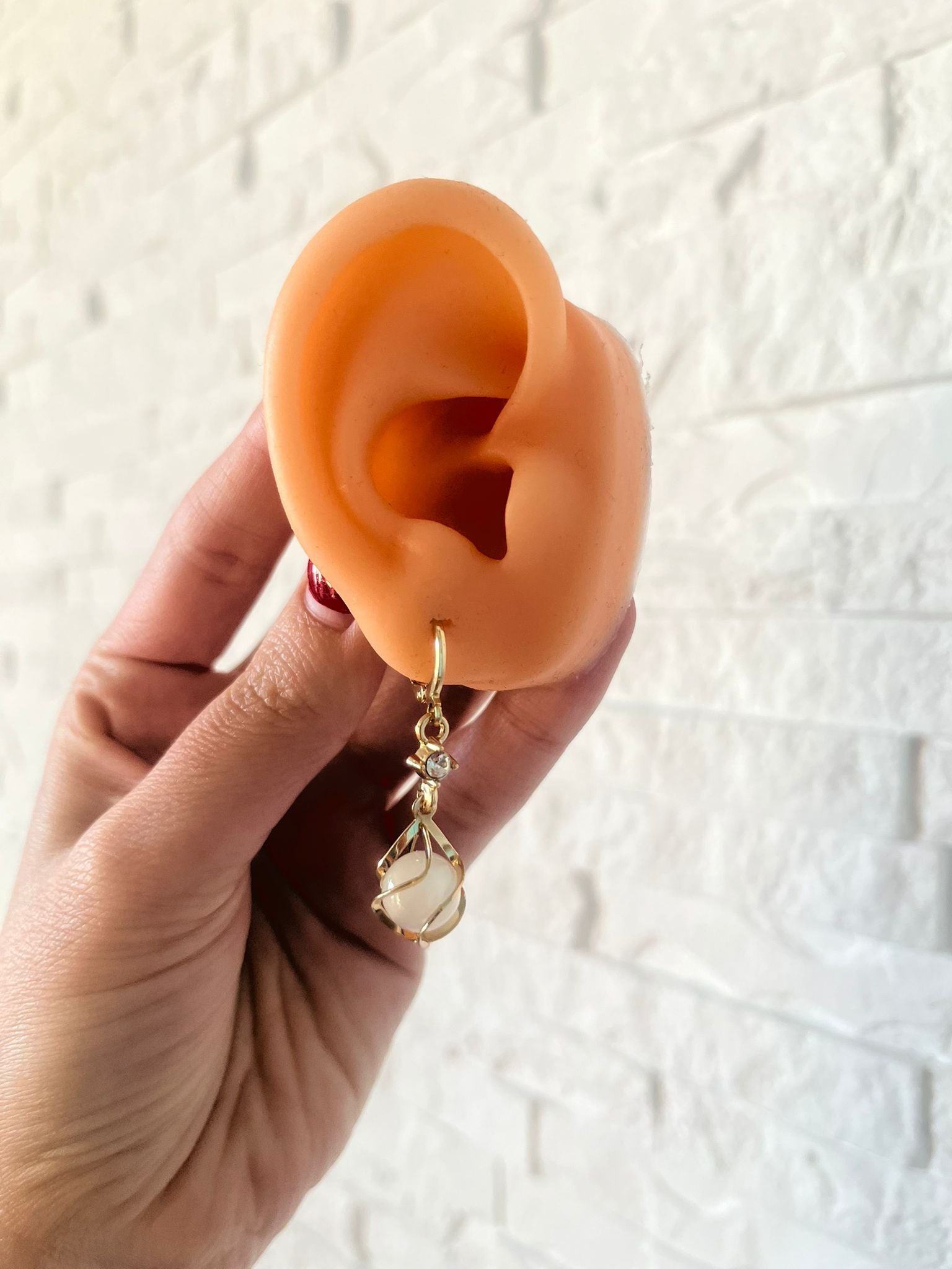 Cudne Kolczyki Wiszące z Kryształkami w Kolorze Złotym