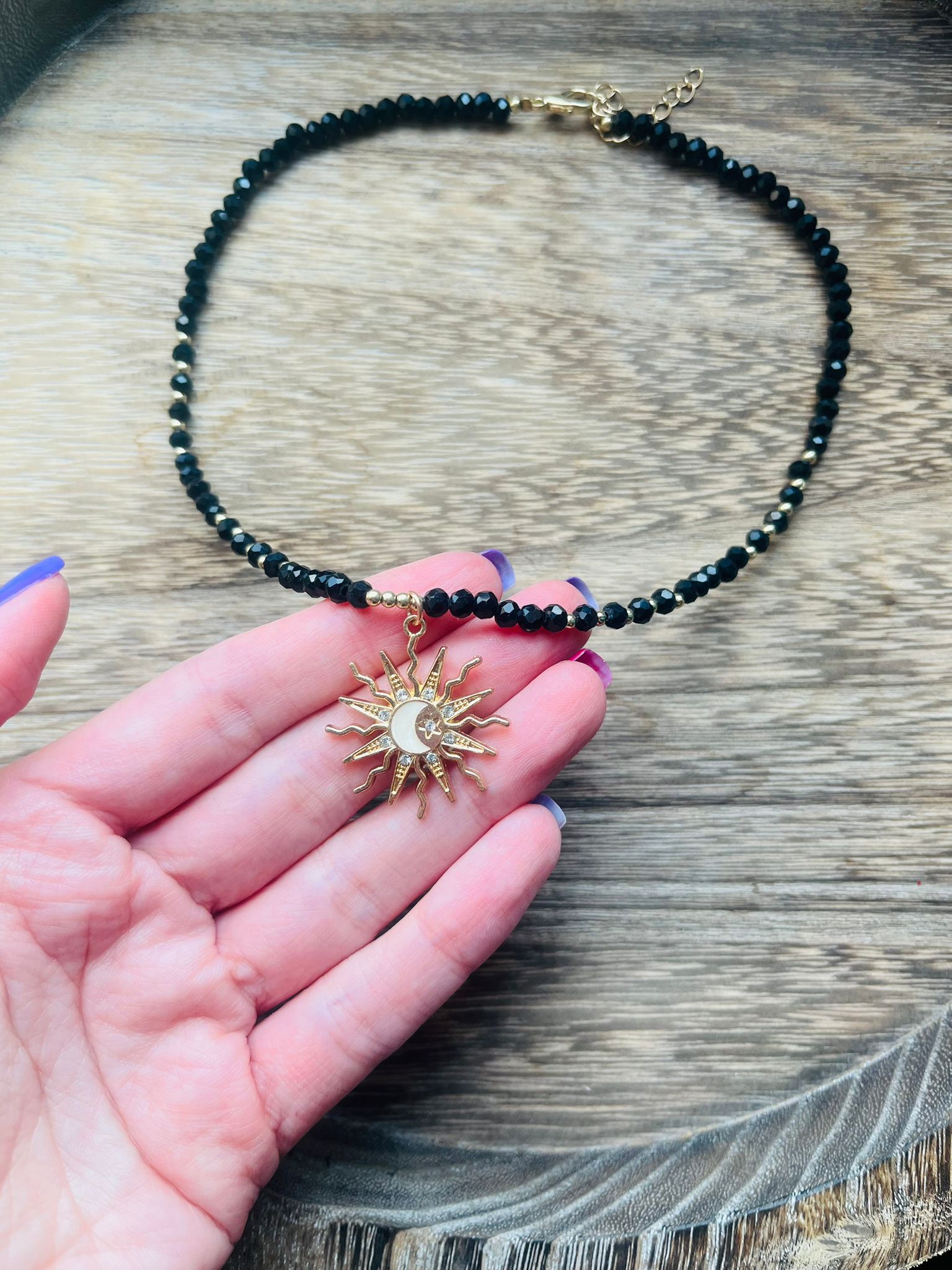 Naszyjnik z Szklanymi Koralikami dla Kobiet